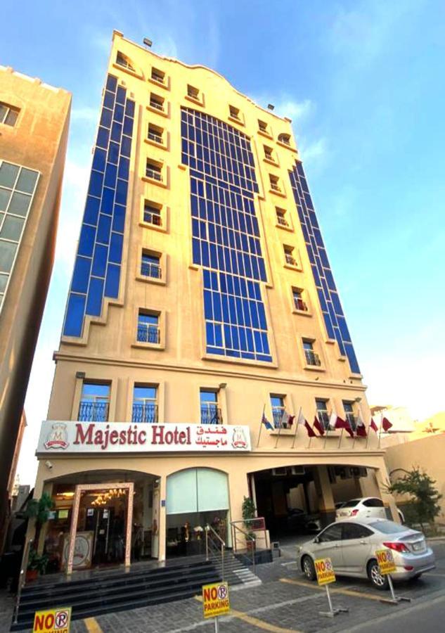Majestic Hotel ドーハ エクステリア 写真